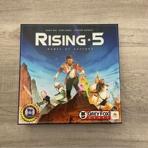 Rising 5 Runes Of Asteros Grey Fox Games Dice Tower Seal of Excellence New